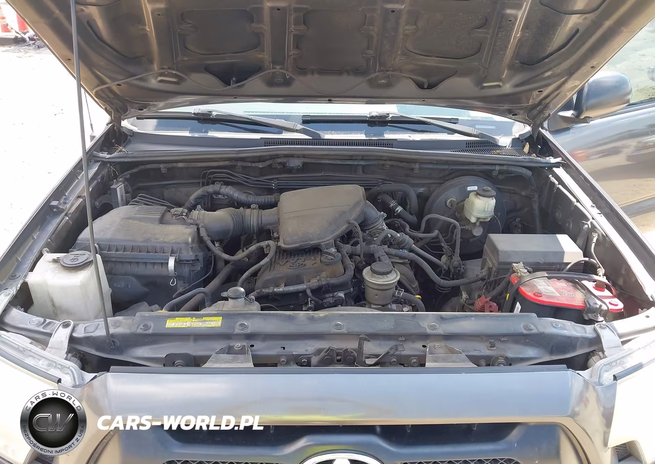 2015 Toyota Tacoma VIN:5TFTX4CN1FX055628 - 10