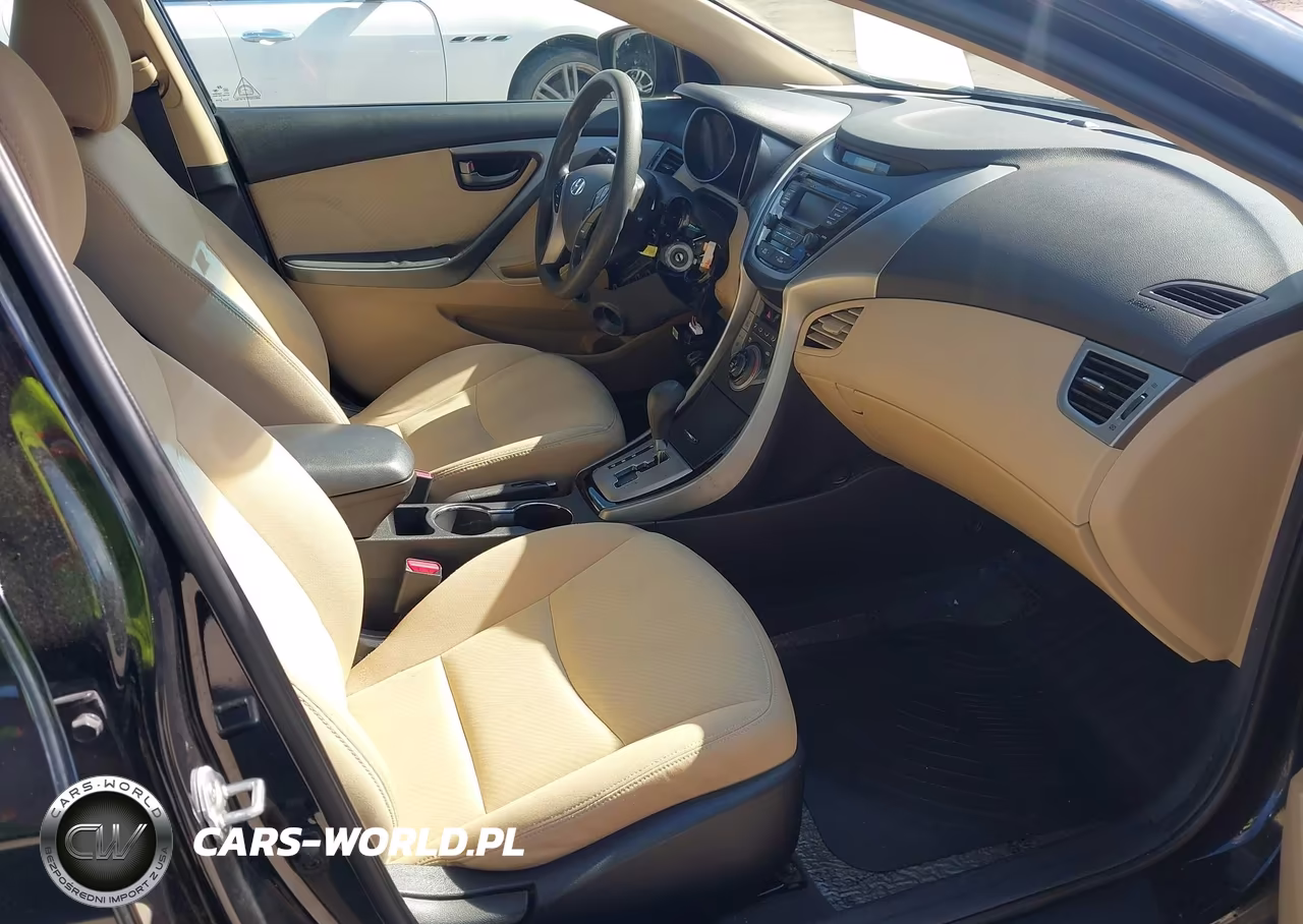 2013 Hyundai Elantra Gls VIN:5NPDH4AE2DH328184 - 5