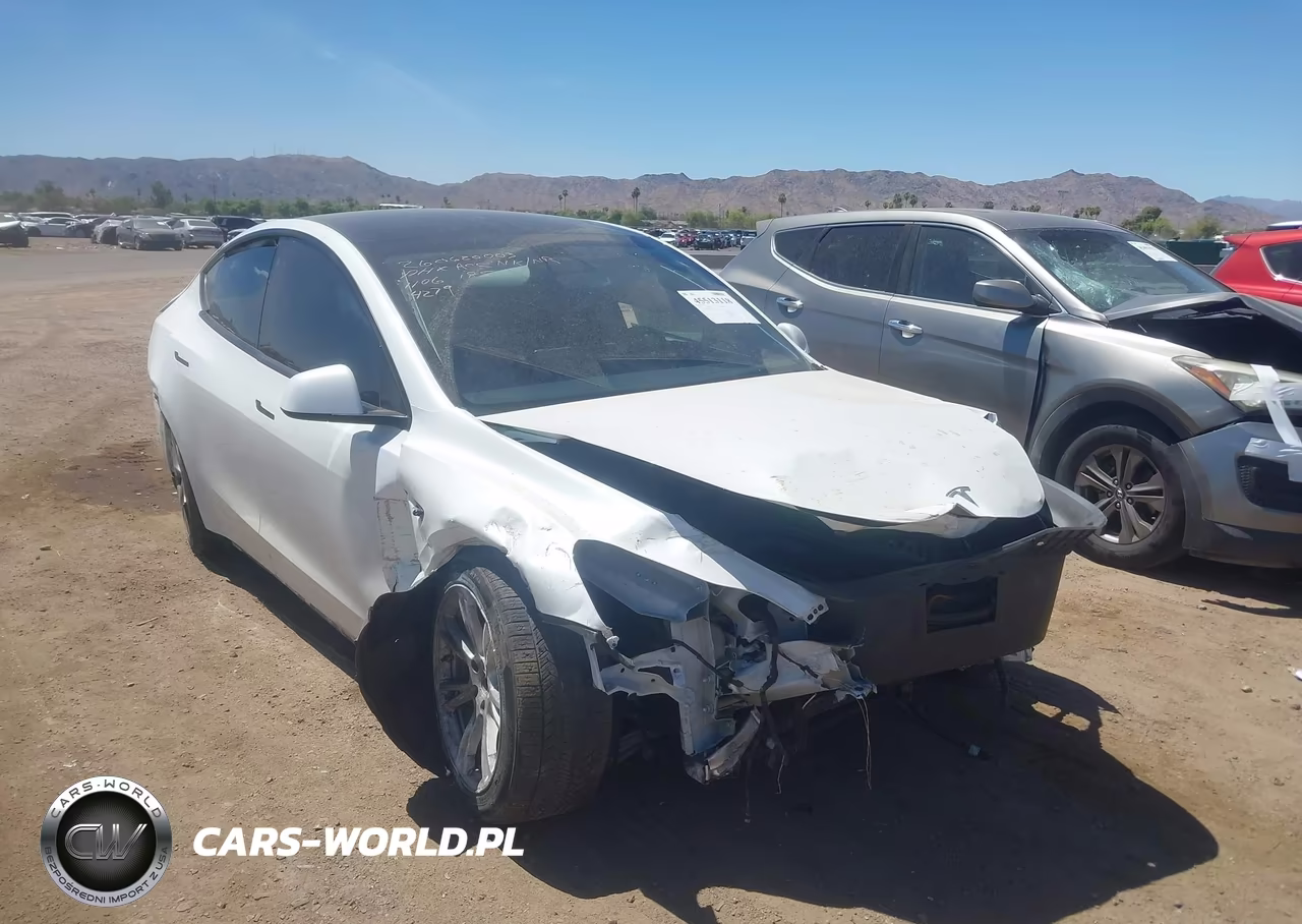 2021 Tesla Model Y Long Range Dual Motor All-Wheel Drive – zdjęcie 1 z 18