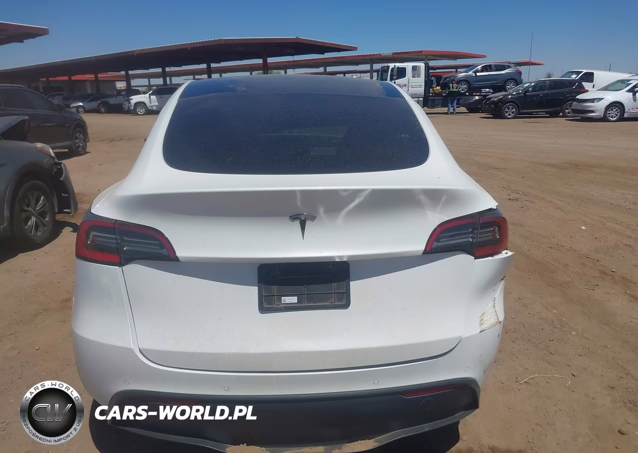2021 Tesla Model Y Long Range Dual Motor All-Wheel Drive VIN:5YJYGDEE7MF094279 - 16
