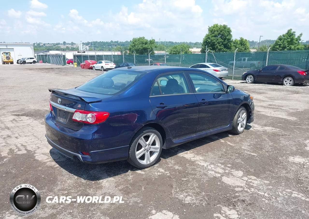 2013 Toyota Corolla S VIN:2T1BU4EE8DC062993 - 4
