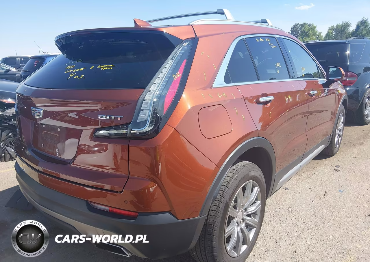 2019 Cadillac Xt4 Premium Luxury VIN:1GYFZDR48KF195305 - 4
