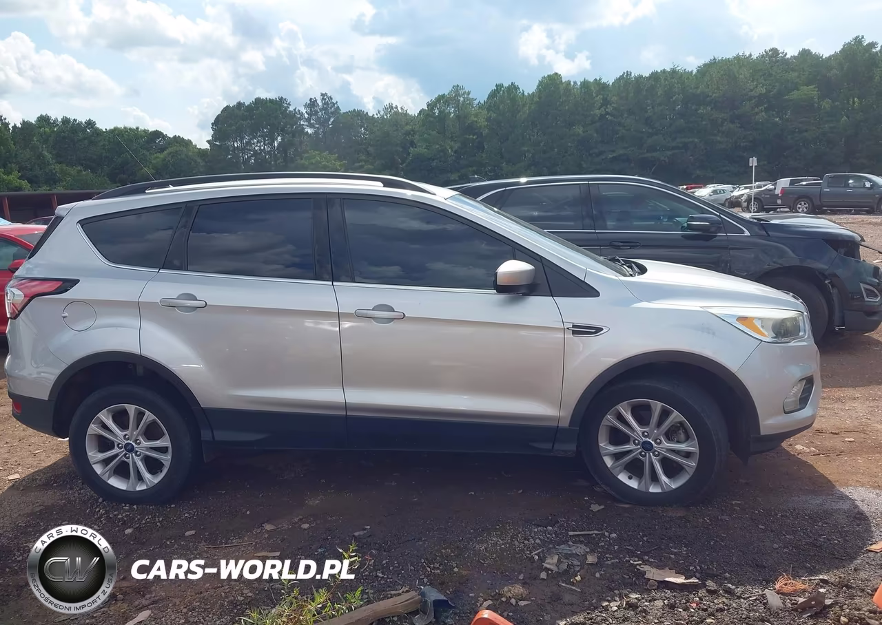 2018 Ford Escape Se VIN:1FMCU9GD6JUB26741 - 14