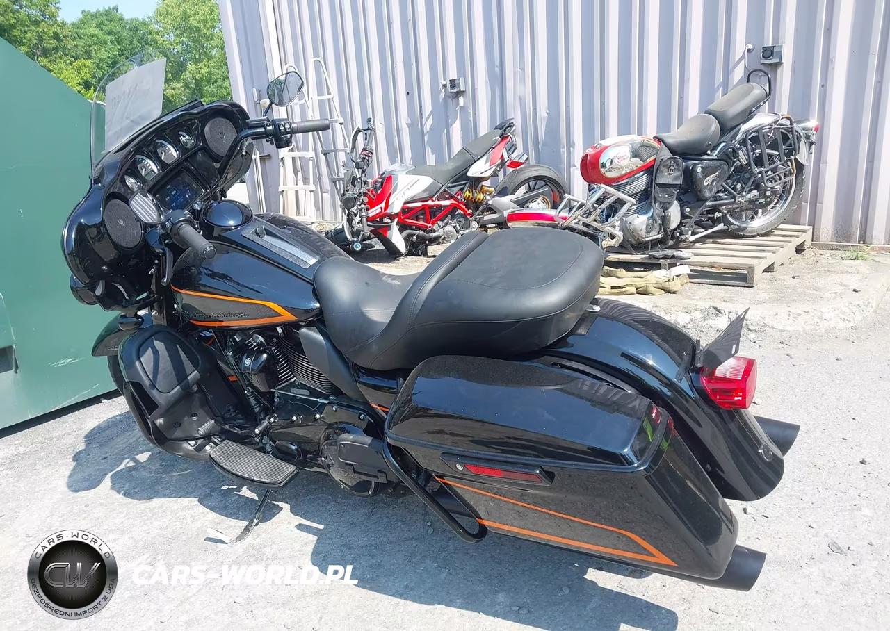2022 Harley-Davidson Flhtk VIN:1HD1KEF12NB666928 - 3