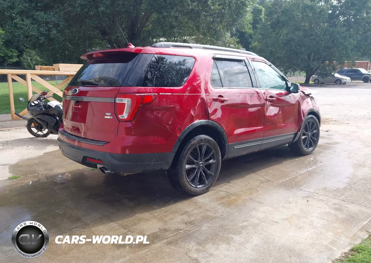 2019 Ford Explorer Xlt VIN:1FM5K8DH4KGA71609 - 4