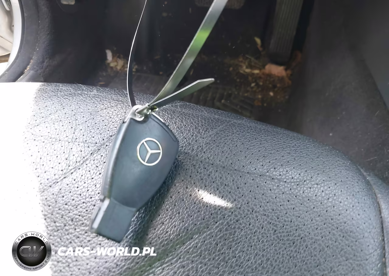 2005 Mercedes-Benz E 500 4Matic VIN:WDBUH83J55X169795 - 11