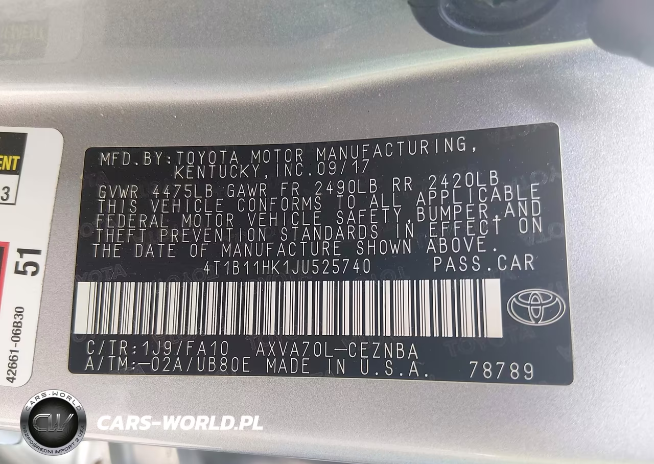 2018 Toyota Camry Le VIN:4T1B11HK1JU525740 - 9