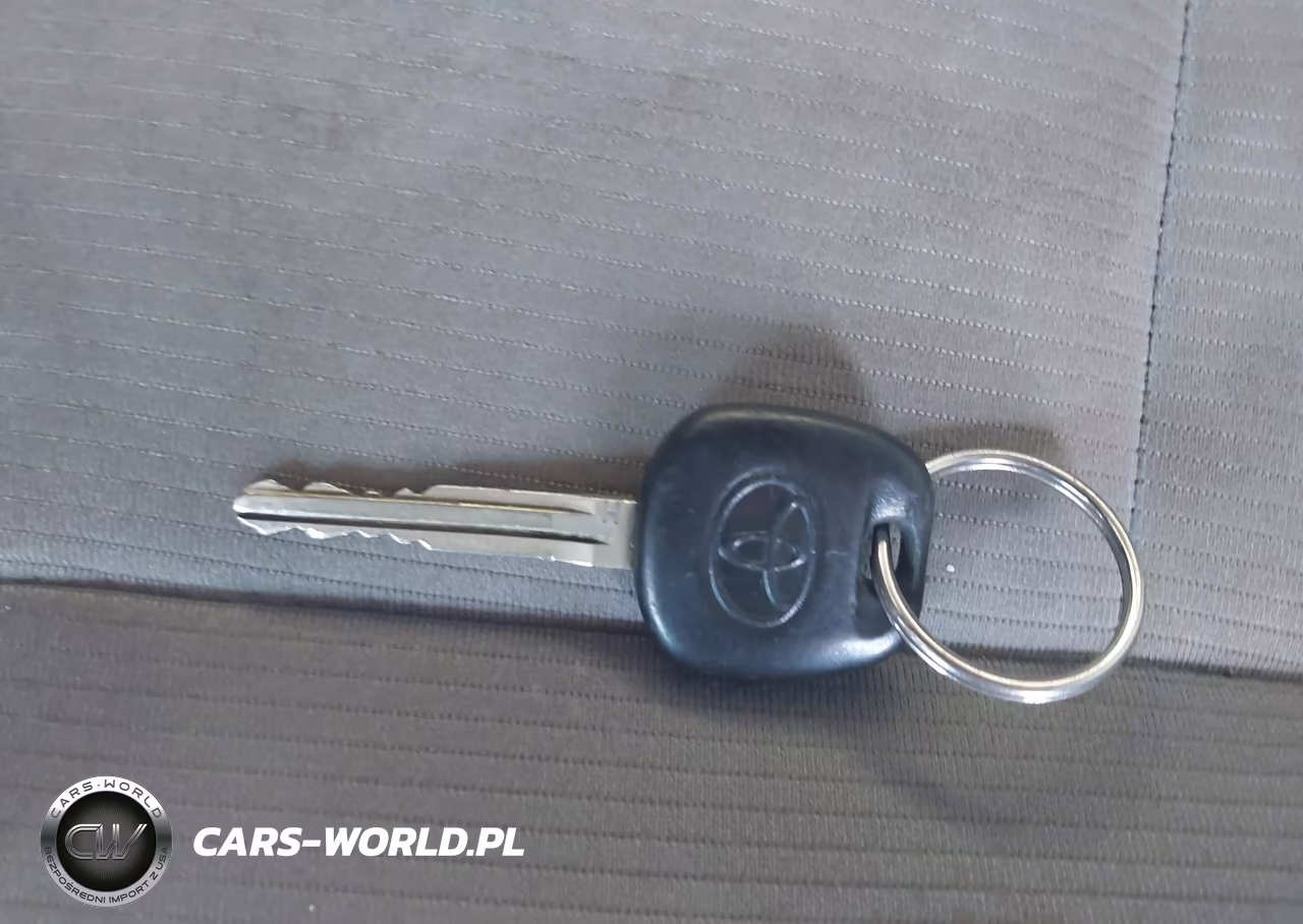 2016 Toyota Corolla L VIN:2T1BURHE0GC655194 - 11