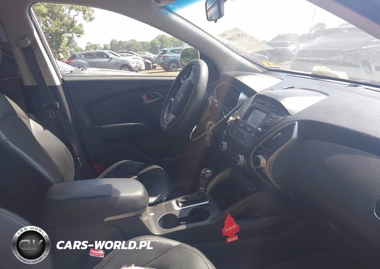 2015 Hyundai Tucson Se VIN:KM8JU3AG0FU998296 - 5