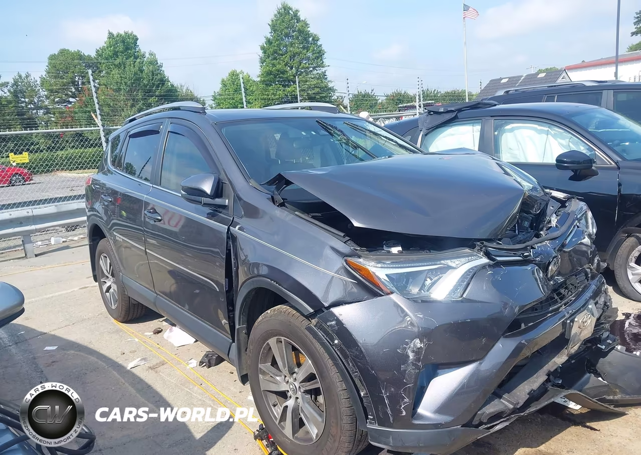 2017 Toyota Rav4 Xle VIN:JTMWFREV8HJ706382 - 13