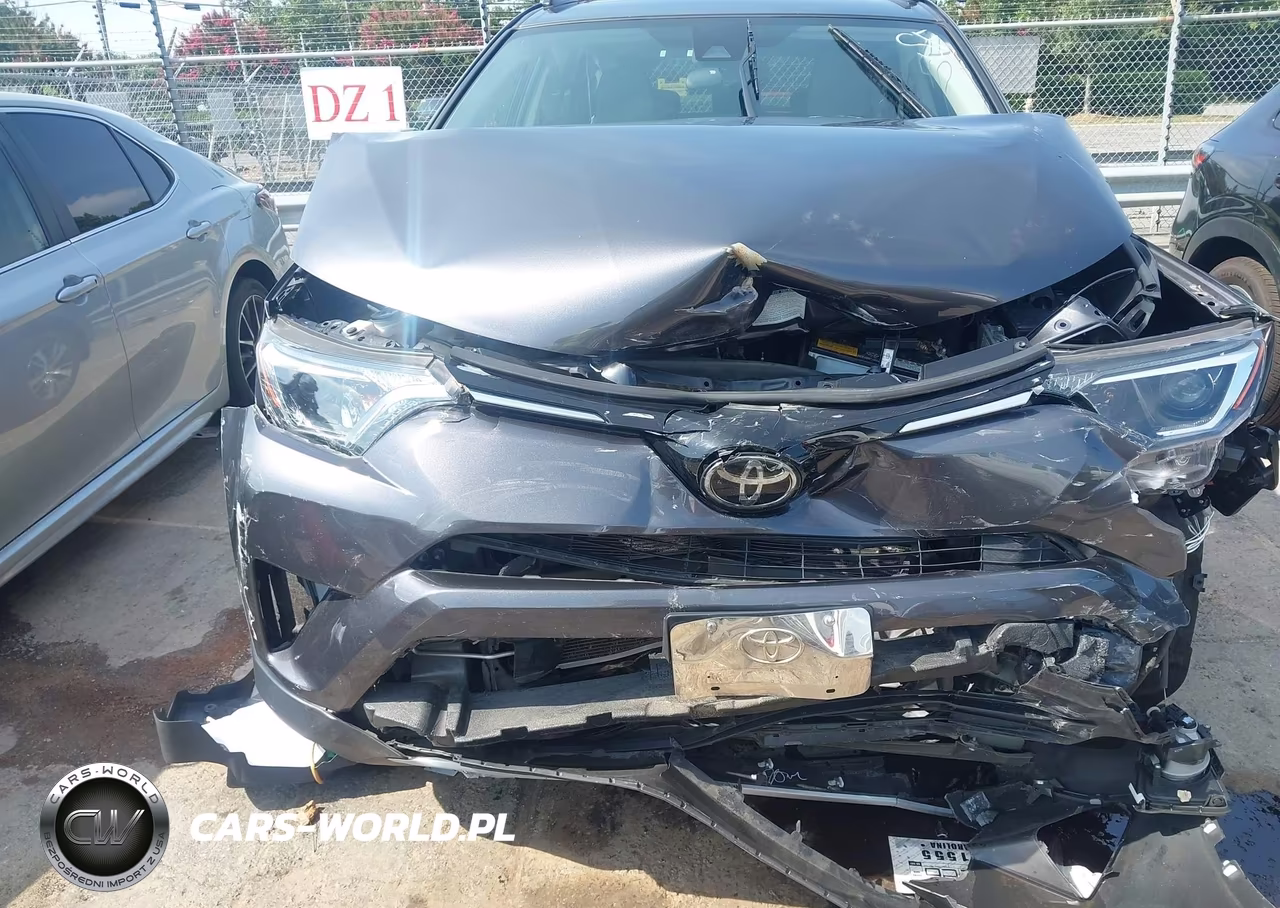 2017 Toyota Rav4 Xle VIN:JTMWFREV8HJ706382 - 6