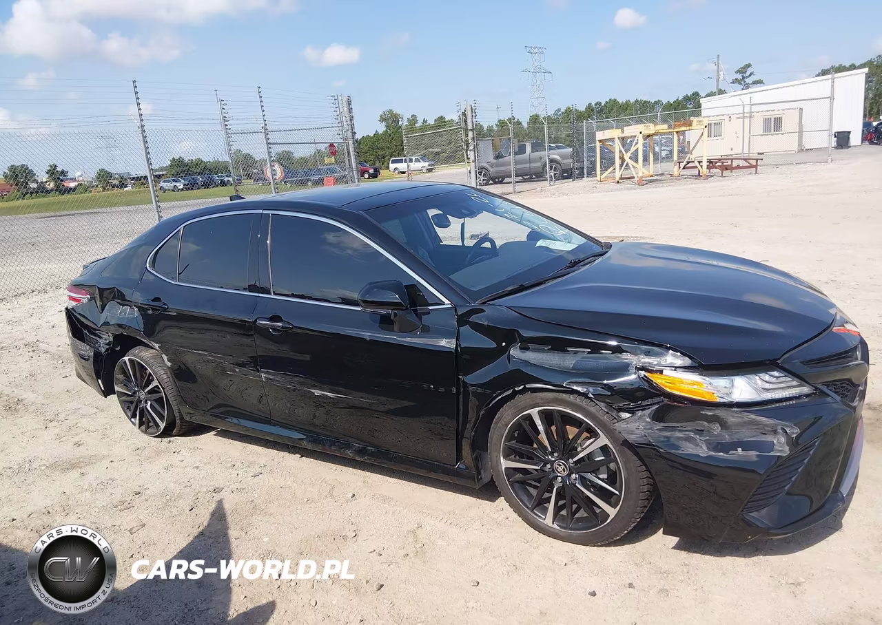 2020 Toyota Camry Xse V6 VIN:4T1KZ1AKXLU045671 - 13
