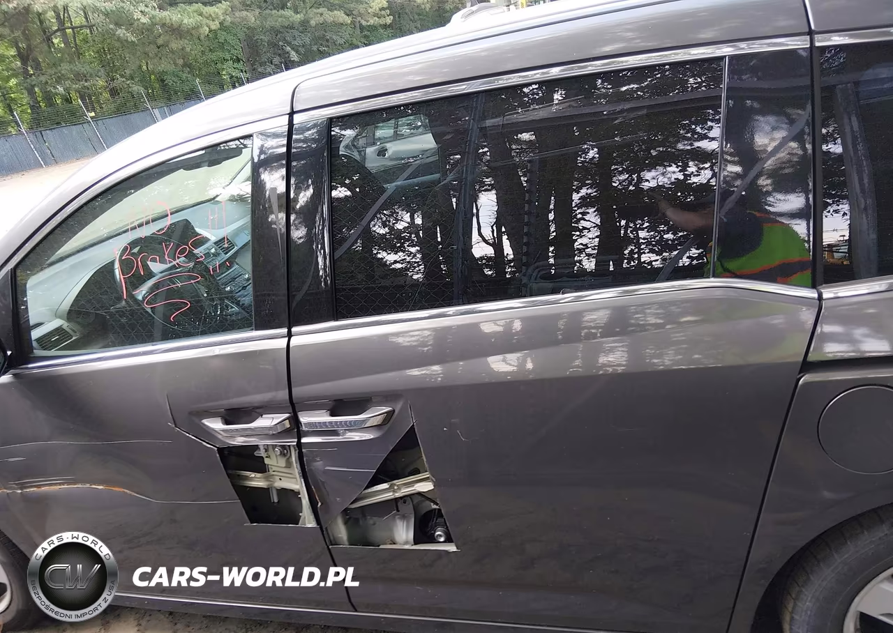 2013 Honda Odyssey Touring-Touring Elite VIN:5FNRL5H99DB011570 - 14