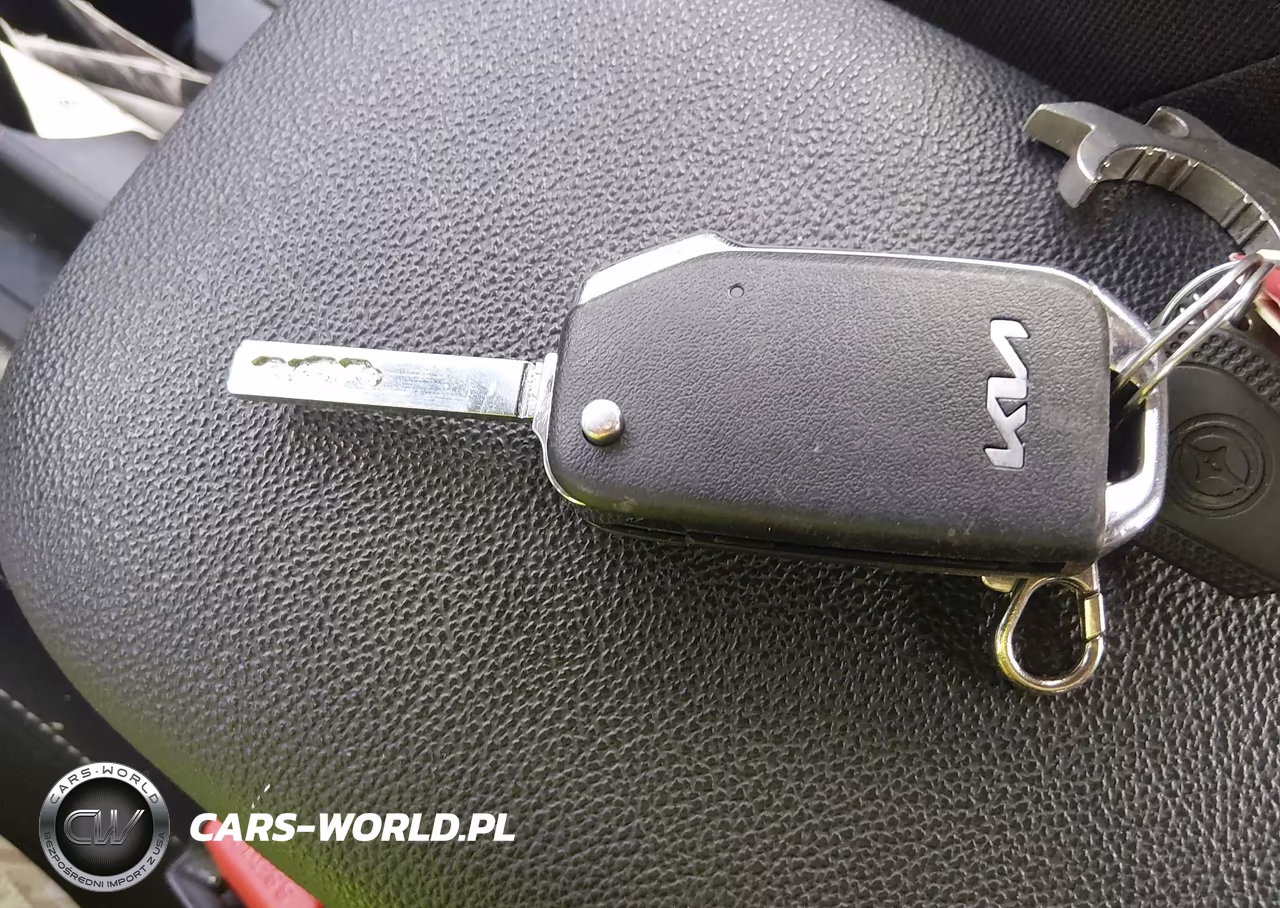 2023 Kia Forte Lxs VIN:3KPF24AD2PE573187 - 11