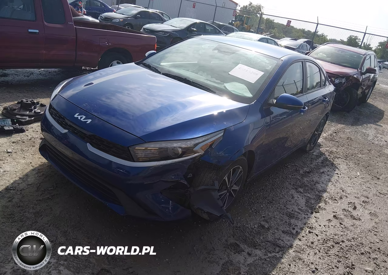 2023 Kia Forte Lxs VIN:3KPF24AD2PE573187 - 2