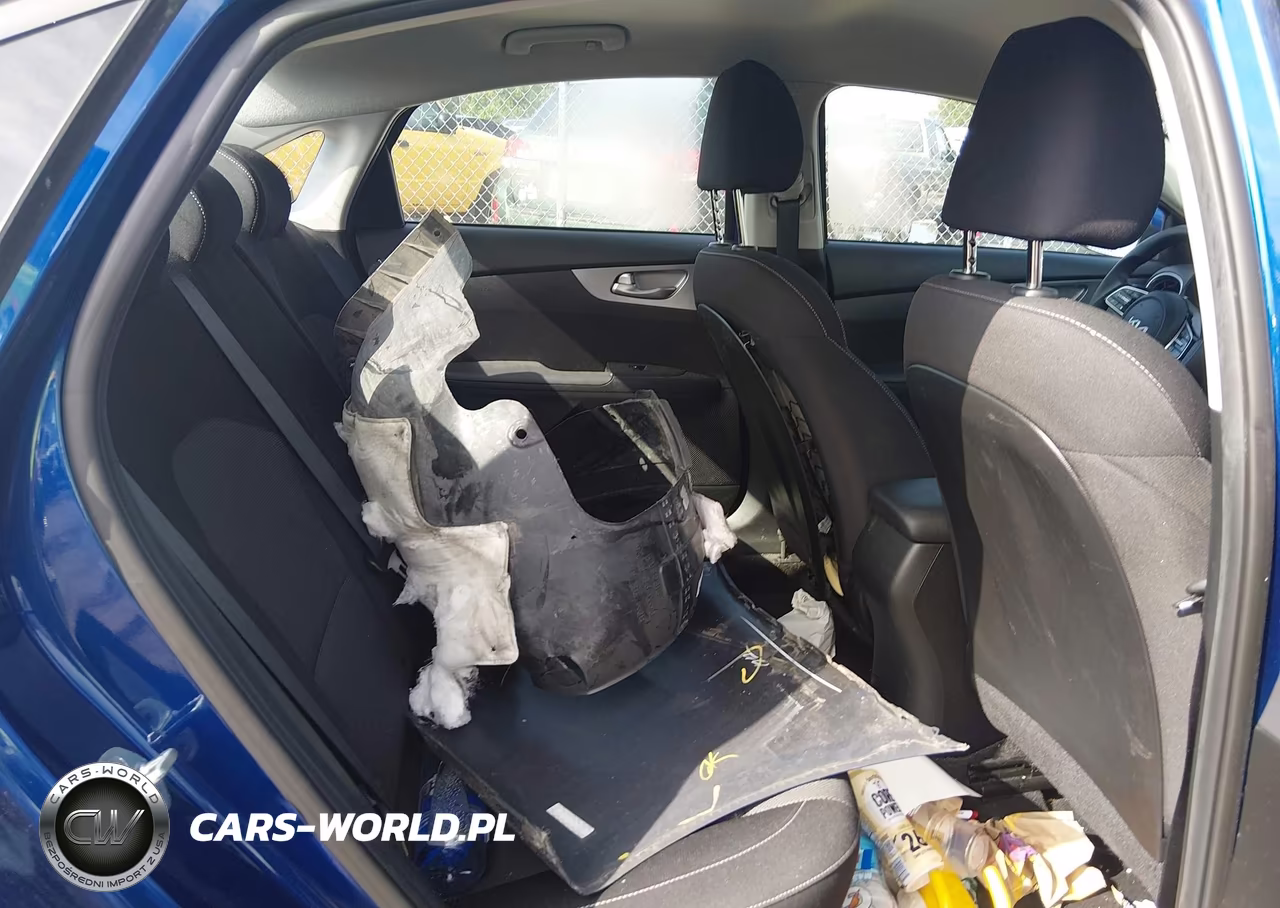 2023 Kia Forte Lxs VIN:3KPF24AD2PE573187 - 8
