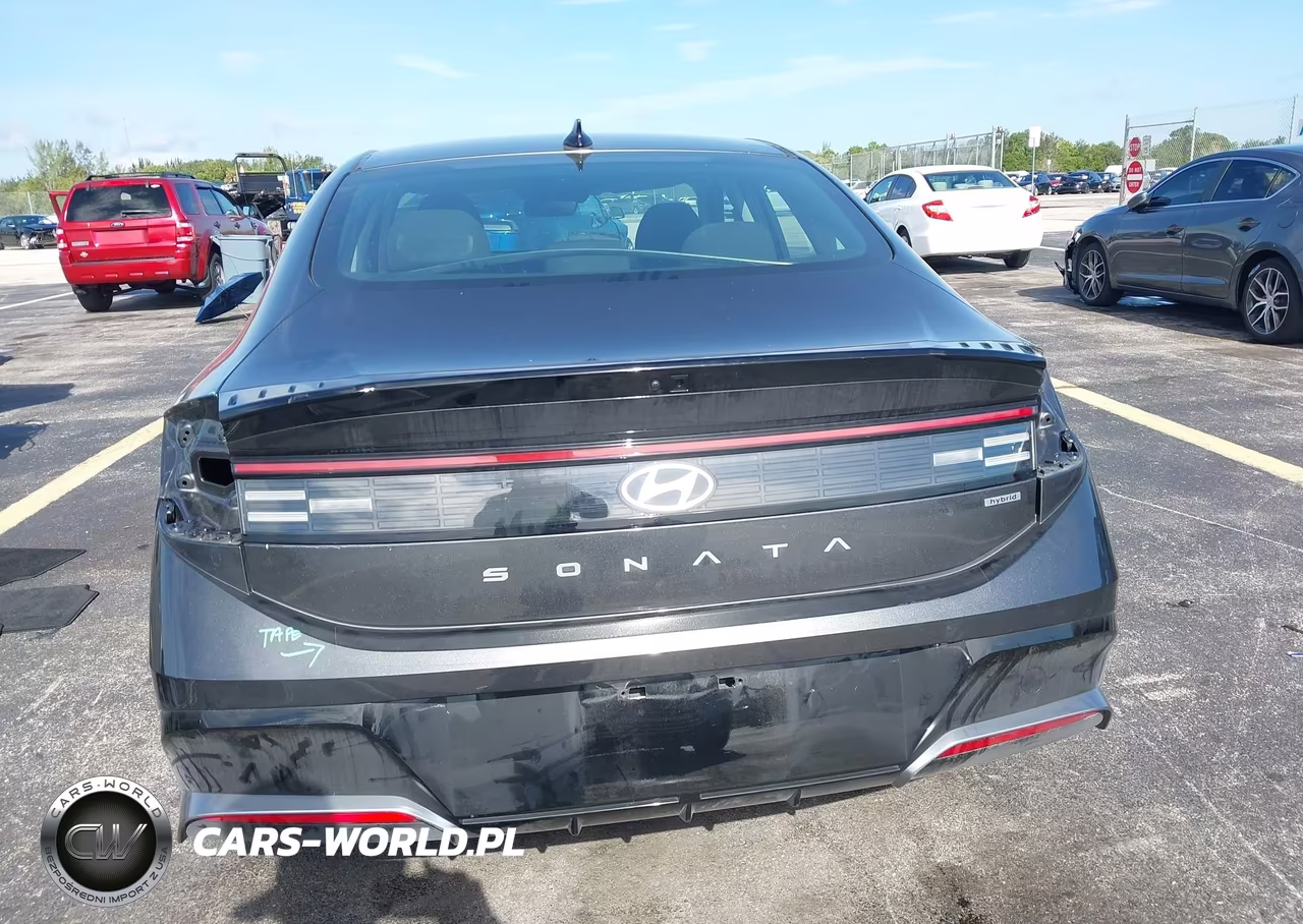 2025 Hyundai Sonata Hybrid Sel VIN:KMHL34JJ2SA120555 - 17