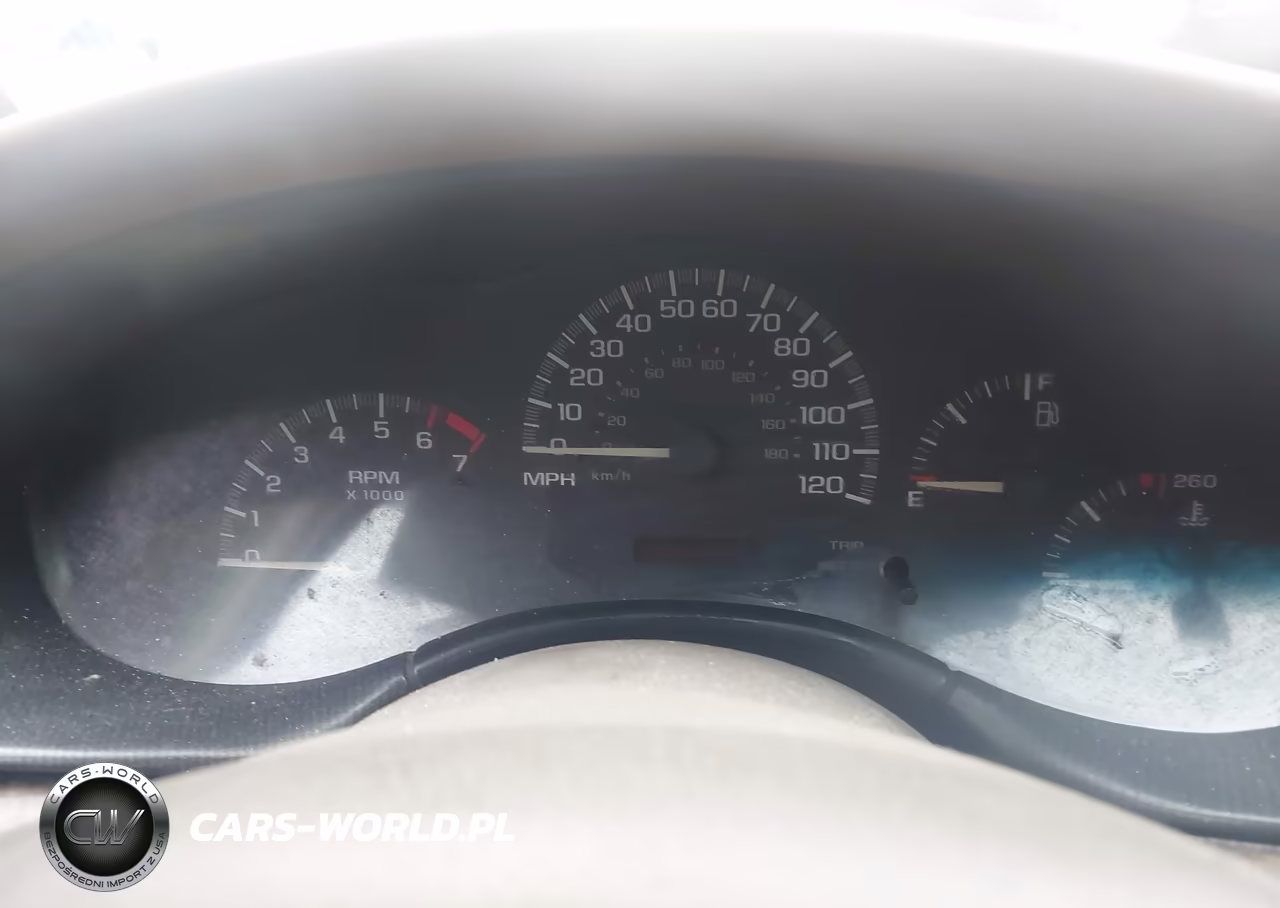 2002 Chevrolet Malibu VIN:1G1ND52J72M681825 - 7