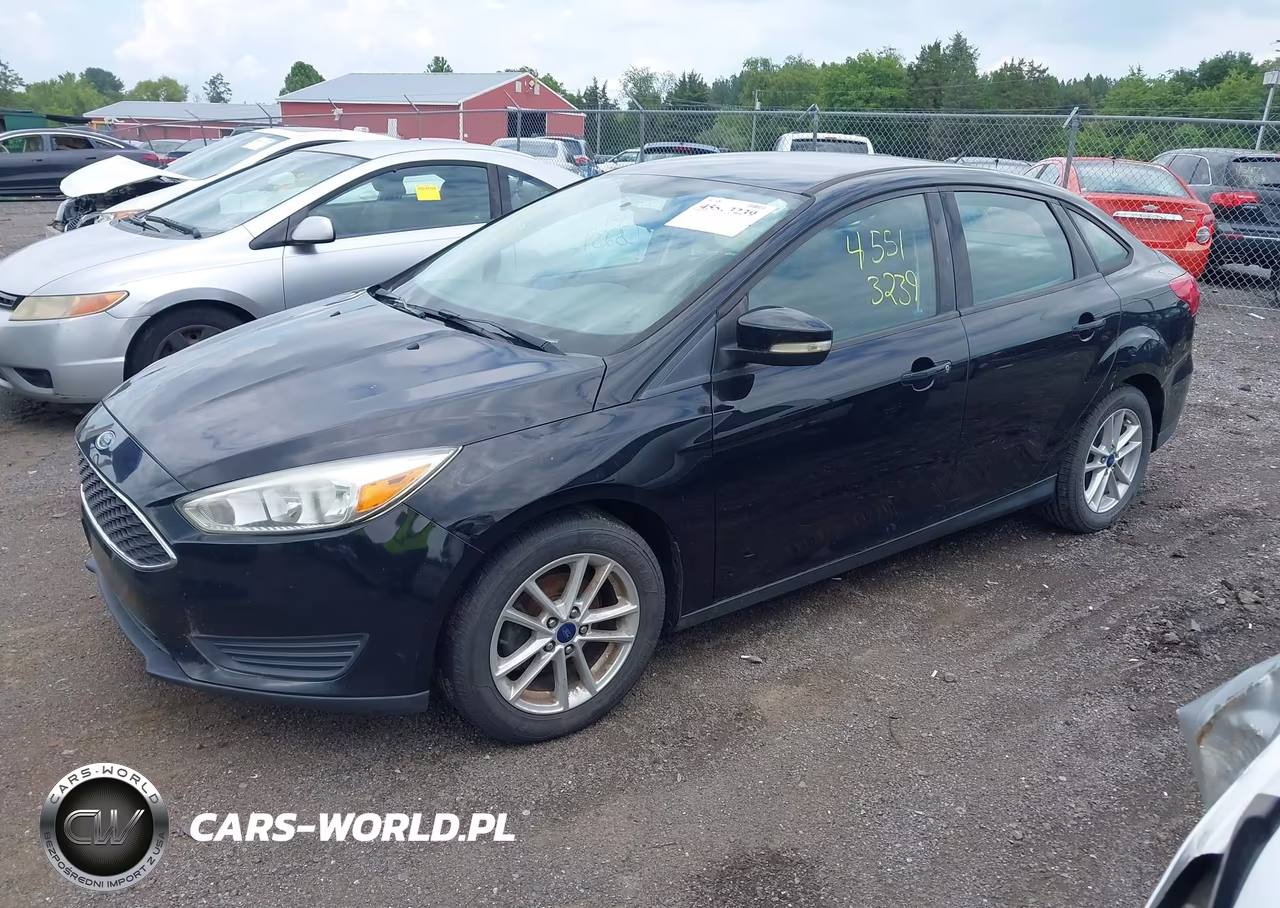 2017 Ford Focus Se VIN:1FADP3F24HL345474 - 2