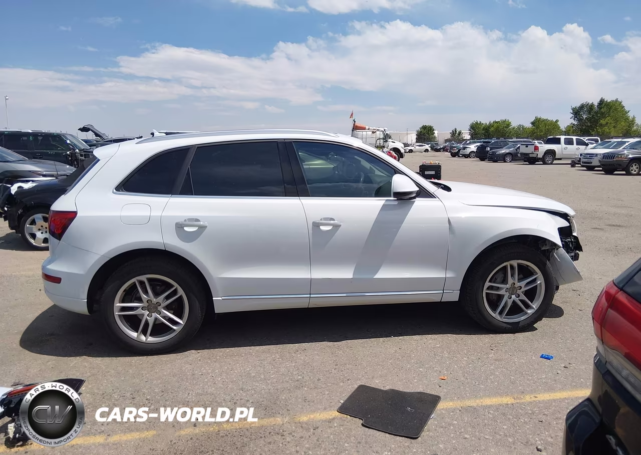 2015 Audi Q5 2.0T Premium VIN:WA1LFAFP3FA124606 - 14