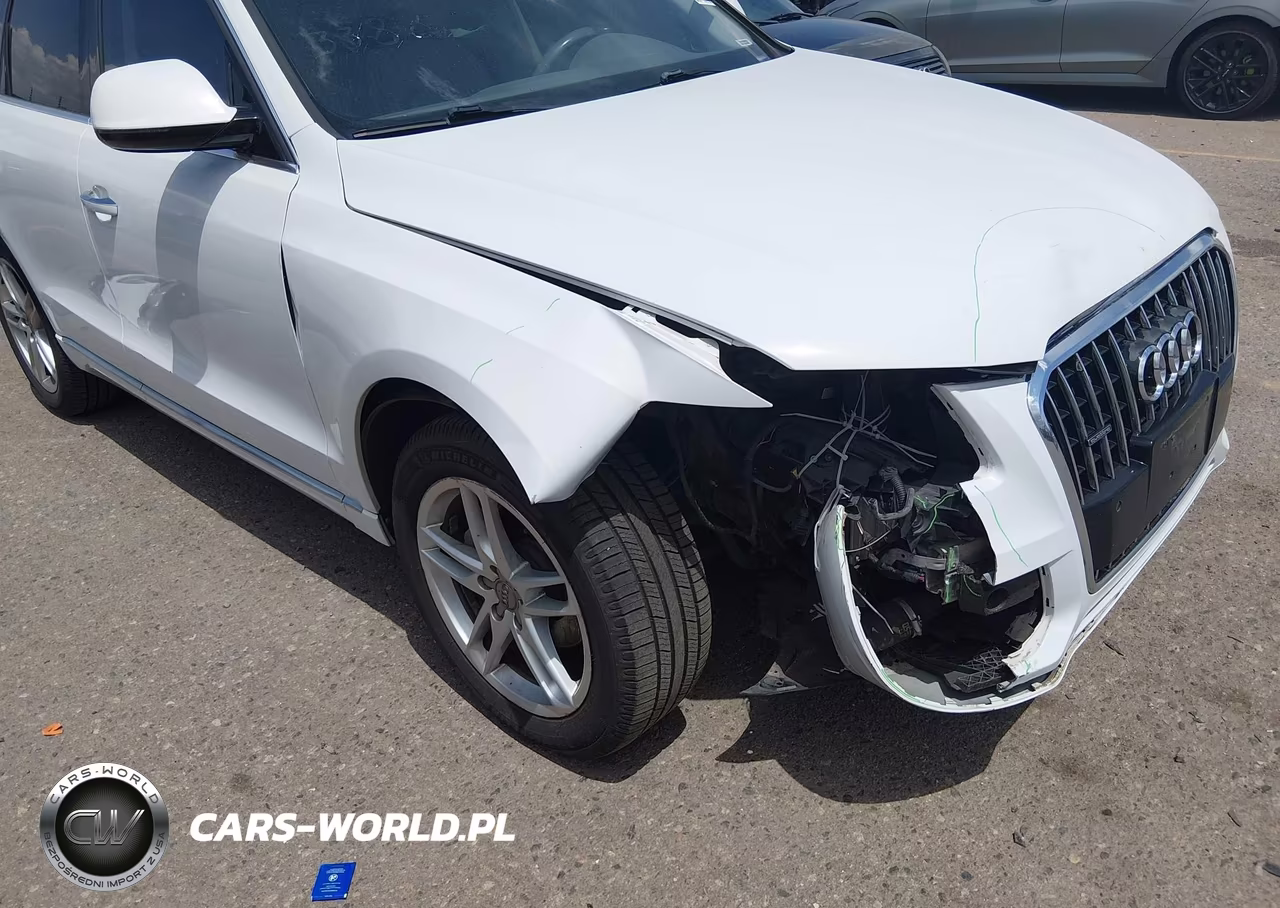 2015 Audi Q5 2.0T Premium VIN:WA1LFAFP3FA124606 - 6