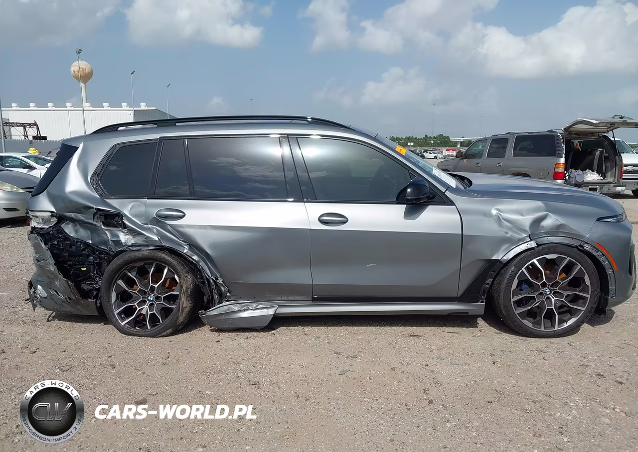 2024 BMW X7 M60I VIN:5UX33EM07R9U33964 - 13