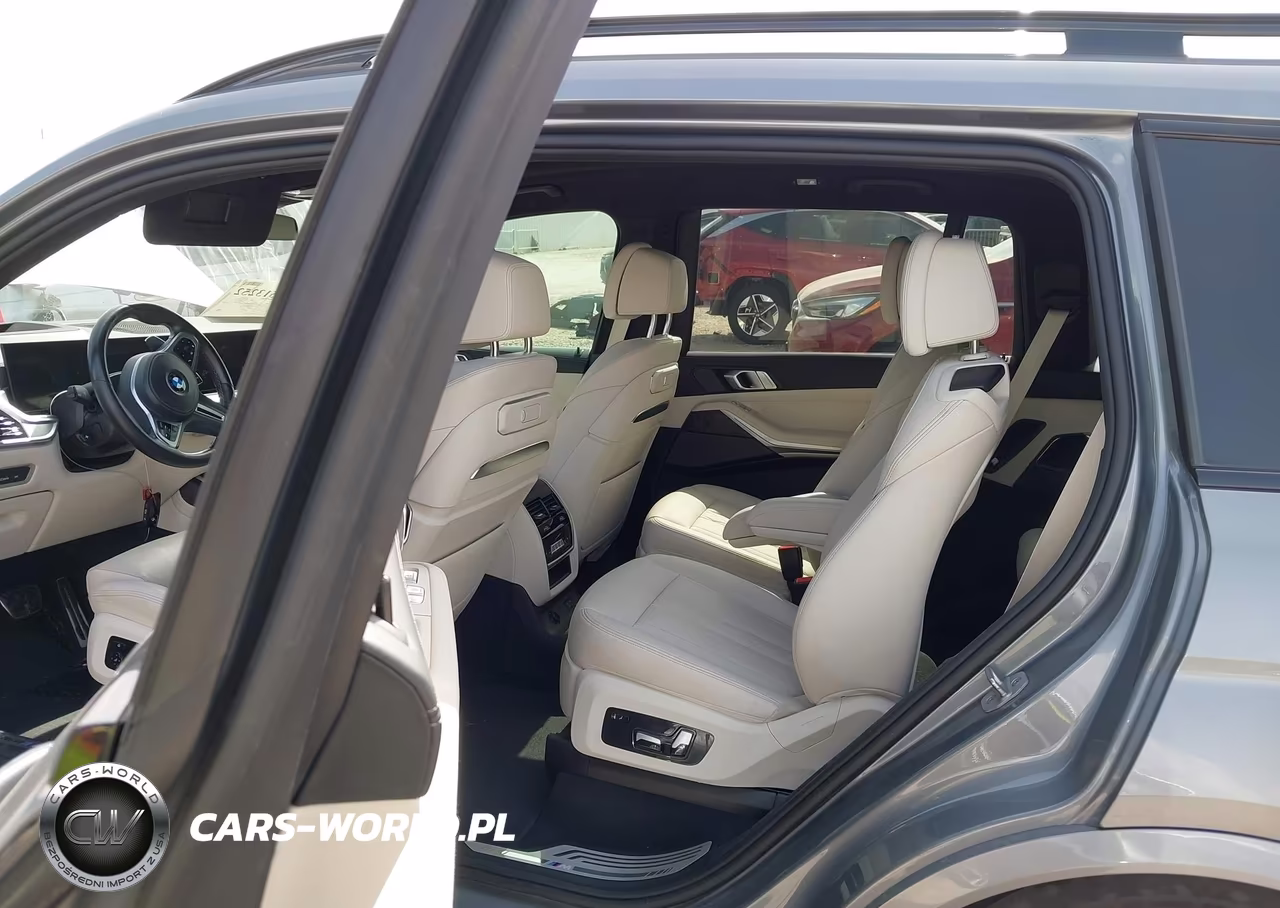 2024 BMW X7 M60I VIN:5UX33EM07R9U33964 - 8