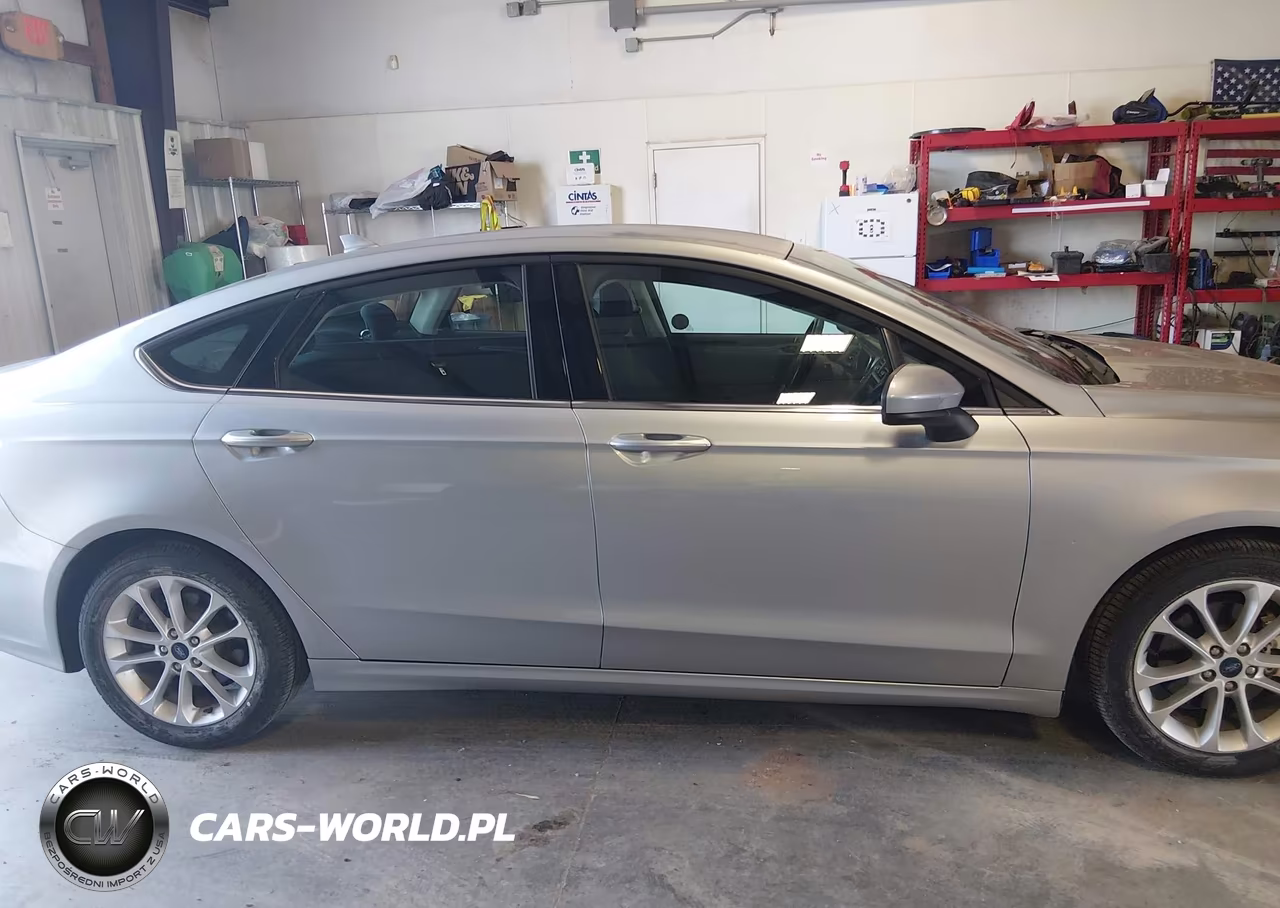 2020 Ford Fusion Hybrid Se VIN:3FA6P0LU6LR231628 - 14