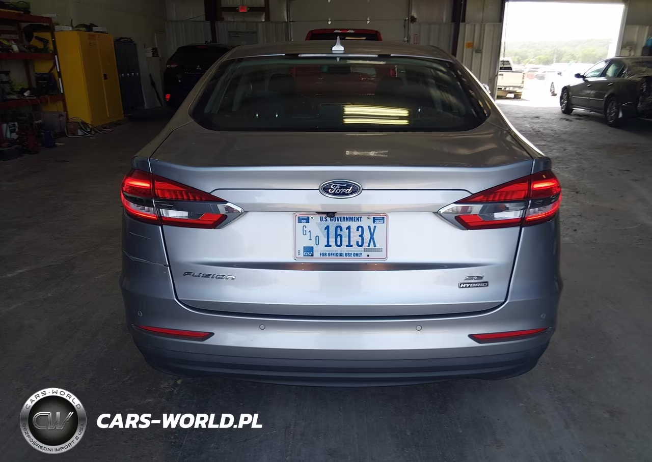 2020 Ford Fusion Hybrid Se VIN:3FA6P0LU6LR231628 - 17
