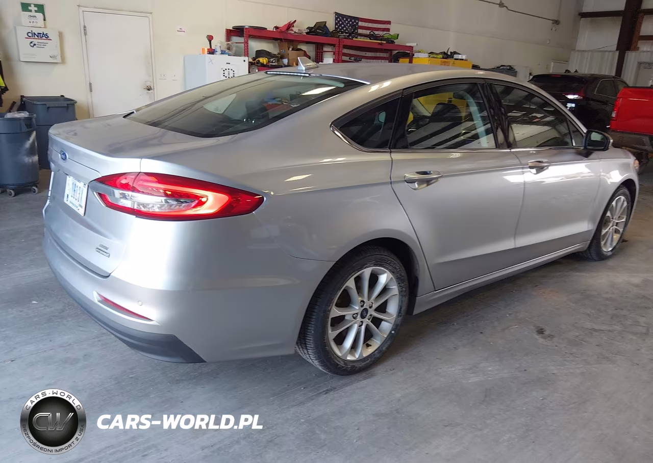 2020 Ford Fusion Hybrid Se VIN:3FA6P0LU6LR231628 - 4