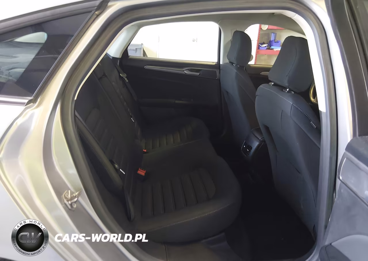 2020 Ford Fusion Hybrid Se VIN:3FA6P0LU6LR231628 - 8