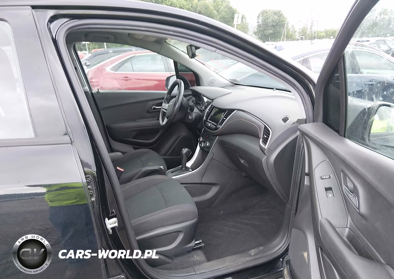 2019 Chevrolet Trax Ls VIN:3GNCJNSB0KL210844 - 5