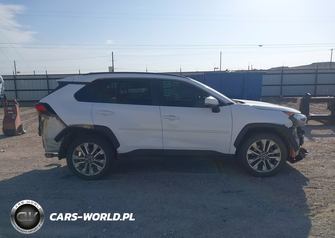 2020 Toyota Rav4 Xle Premium VIN:2T3C1RFV9LW097233 - 14