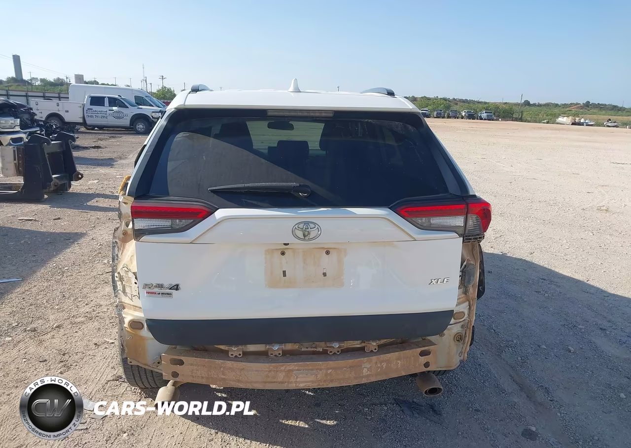 2020 Toyota Rav4 Xle Premium VIN:2T3C1RFV9LW097233 - 17