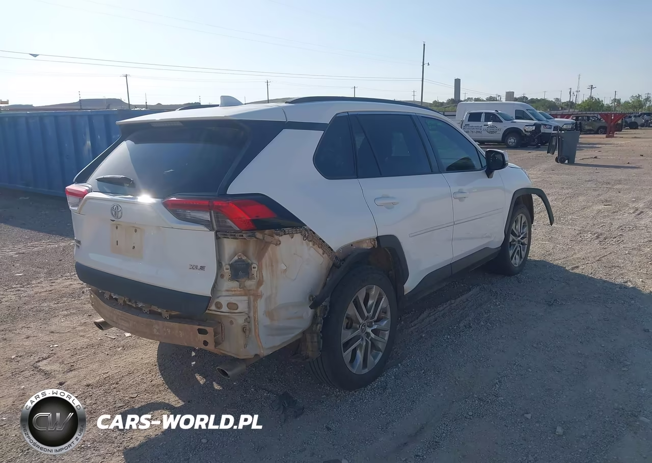 2020 Toyota Rav4 Xle Premium VIN:2T3C1RFV9LW097233 - 4