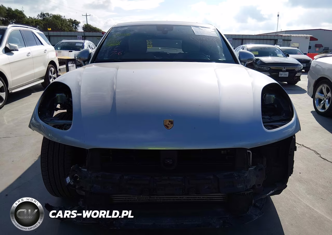 2024 Porsche Macan T VIN:WP1AA2A51RLB13067 - 13