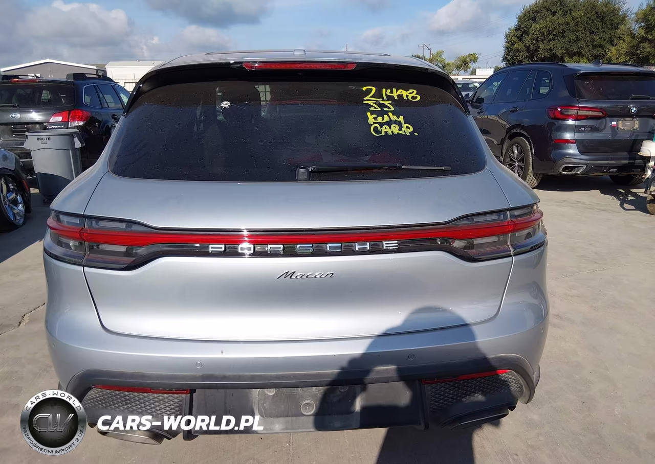 2024 Porsche Macan T VIN:WP1AA2A51RLB13067 - 17