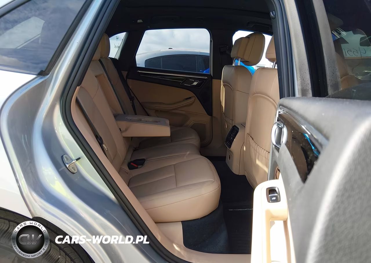 2024 Porsche Macan T VIN:WP1AA2A51RLB13067 - 8