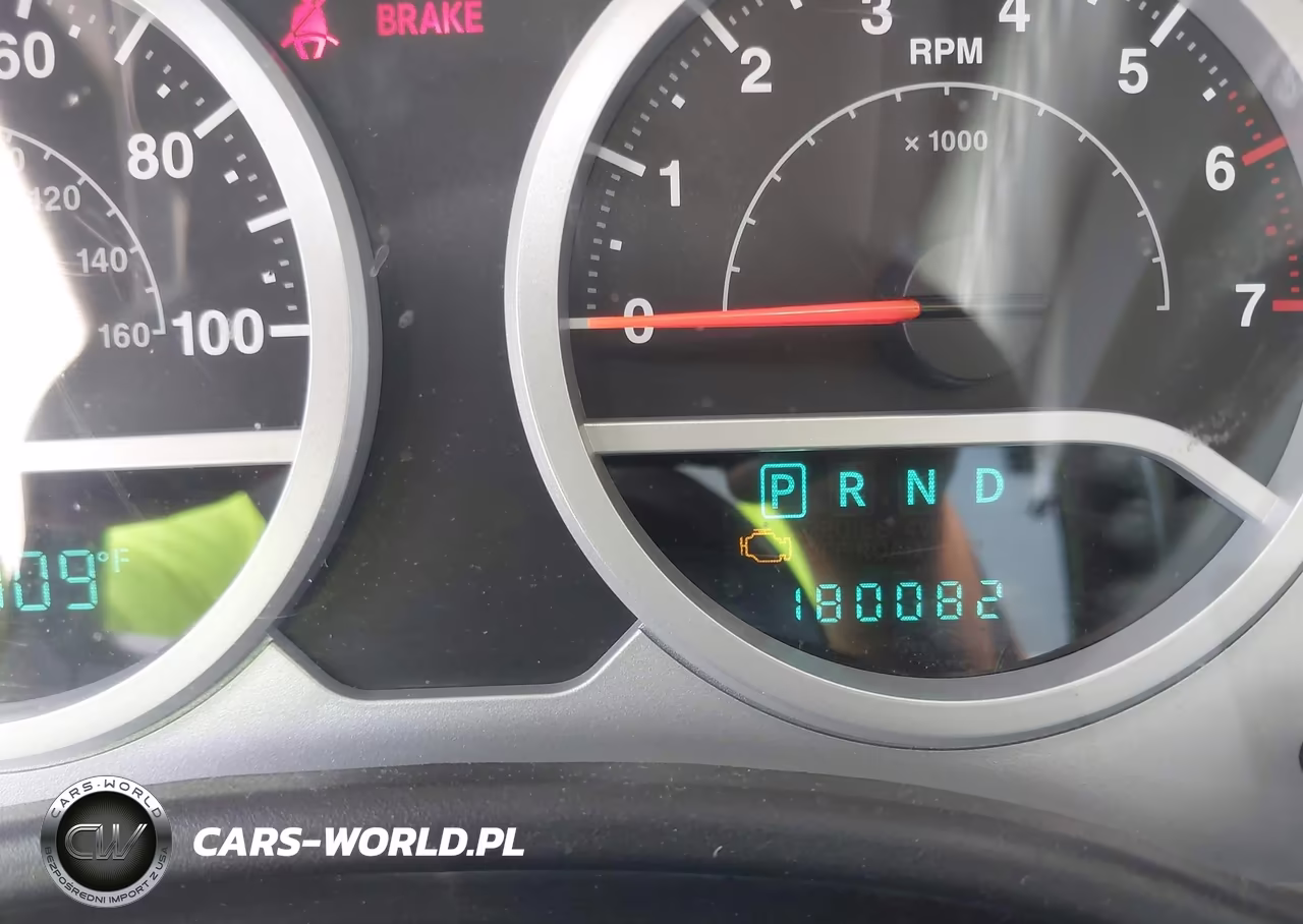 2007 Jeep Wrangler Sahara VIN:1J4FA54107L214156 - 15