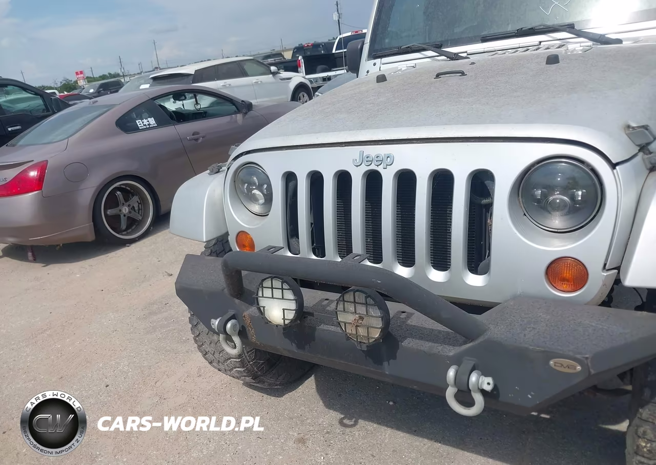 2007 Jeep Wrangler Sahara VIN:1J4FA54107L214156 - 6