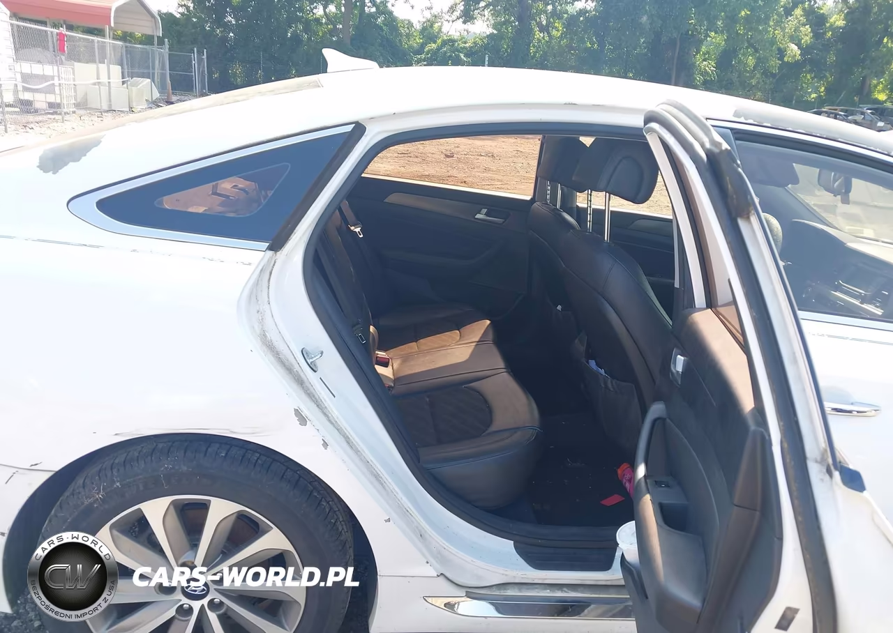 2015 Hyundai Sonata Sport VIN:5NPE34AF1FH080122 - 8