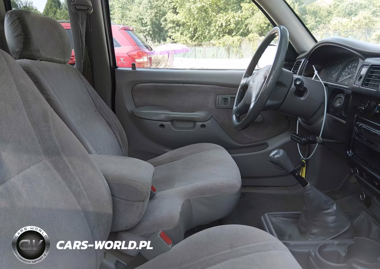 2001 Toyota Tacoma VIN:5TEVL52N71Z864760 - 5