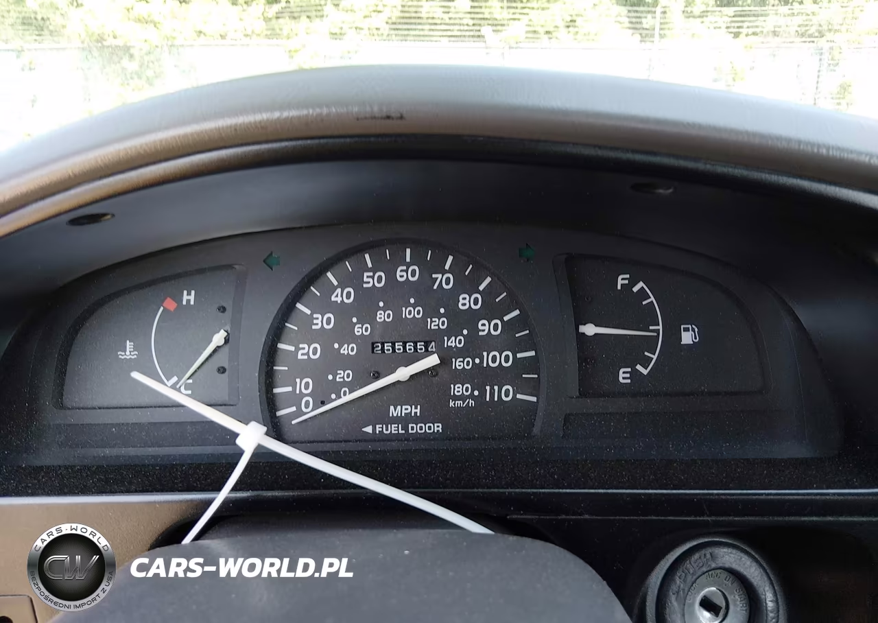 2001 Toyota Tacoma VIN:5TEVL52N71Z864760 - 7