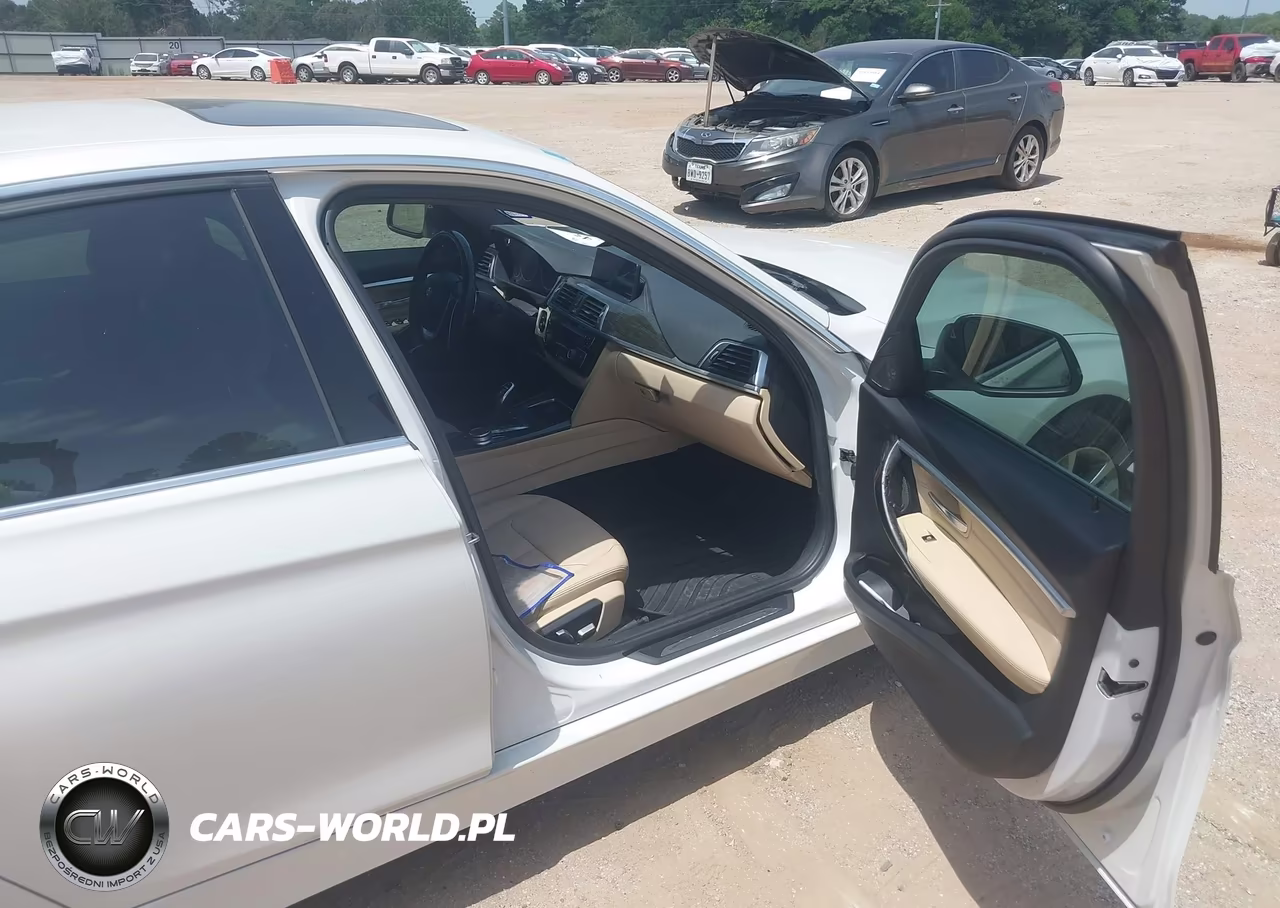 2018 BMW 330I VIN:WBA8B9C52JEE81382 - 5