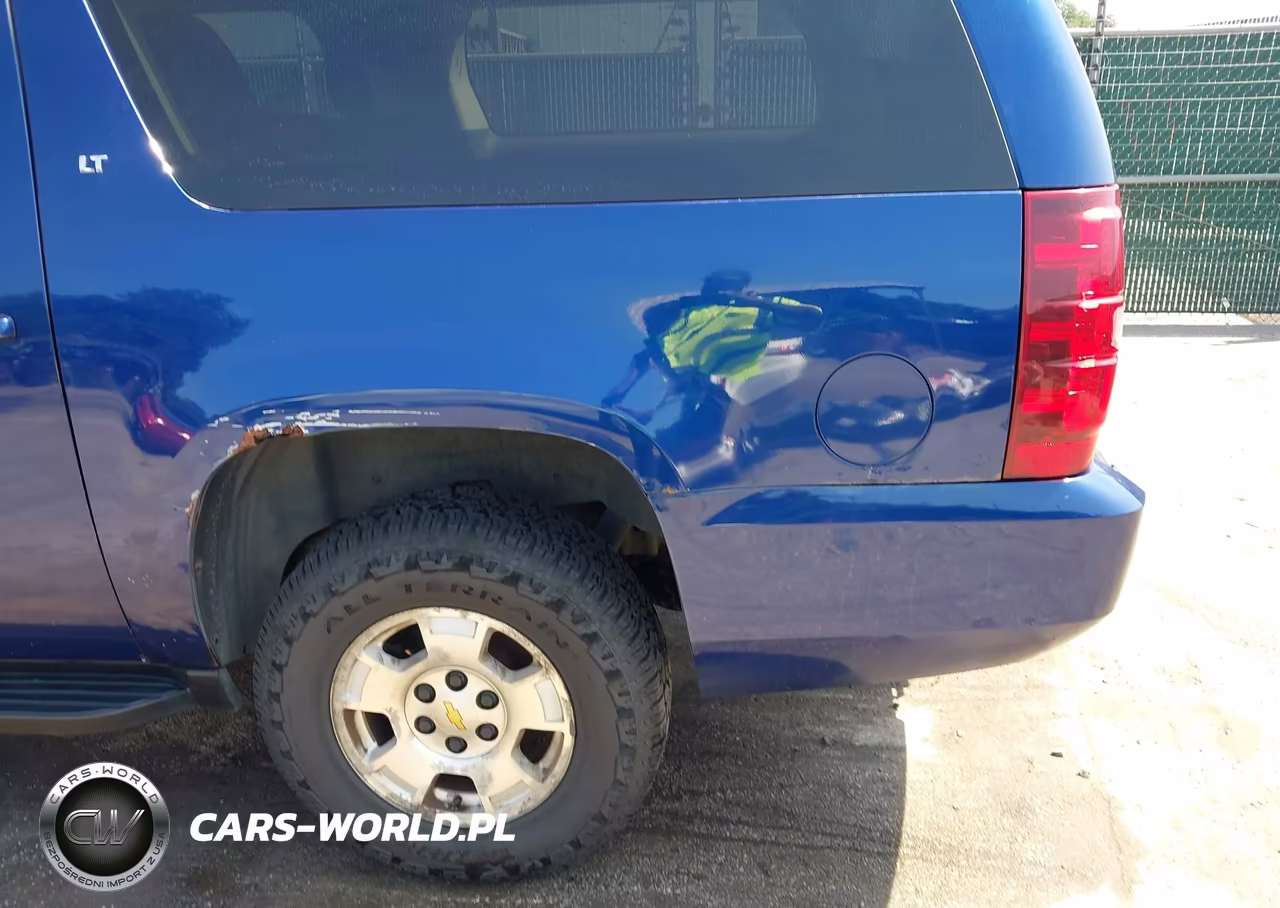 2012 Chevrolet Suburban Lt VIN:1GNSKJE79CR297419 - 18