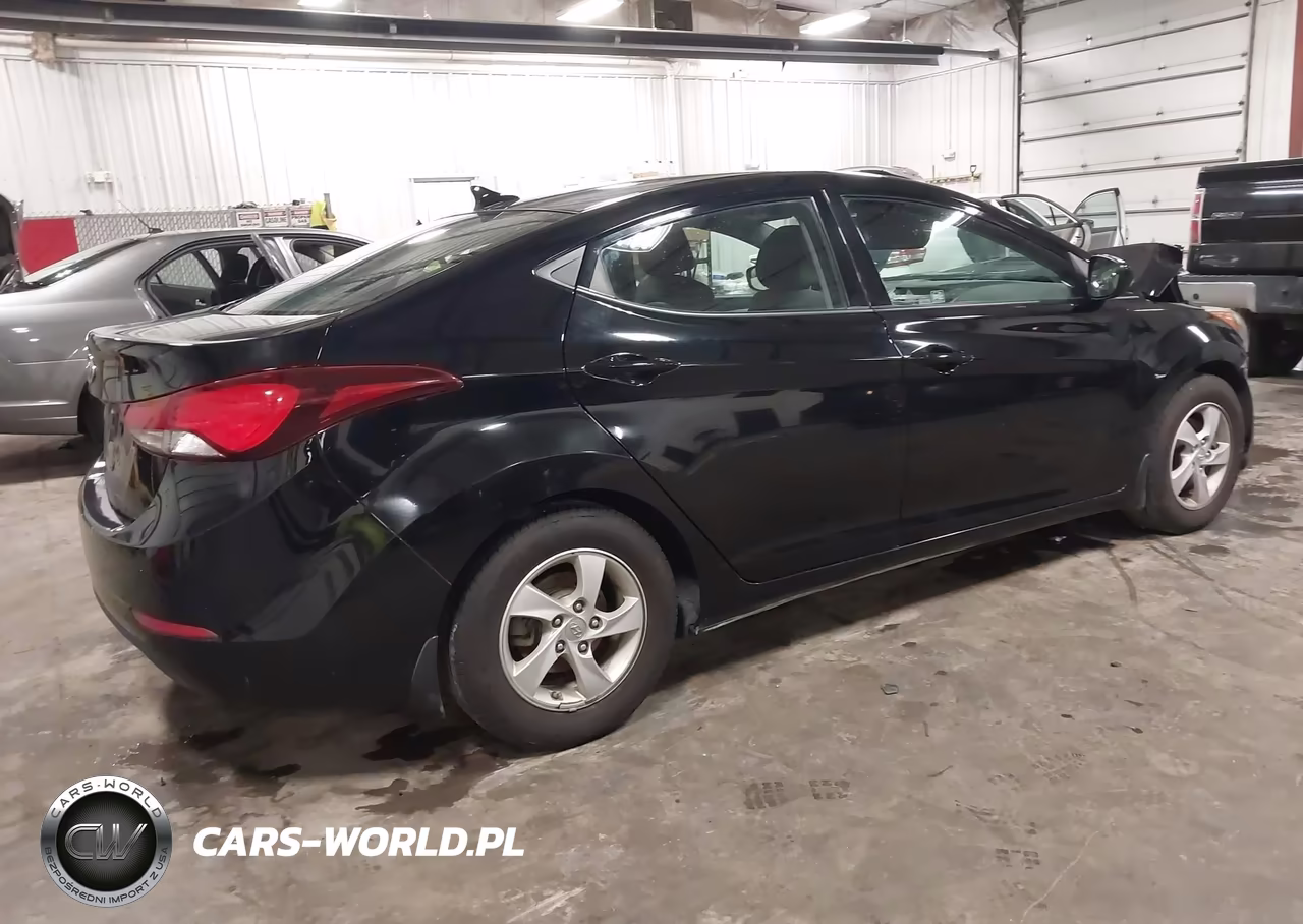 2015 Hyundai Elantra Se VIN:KMHDH4AE7FU310106 - 4