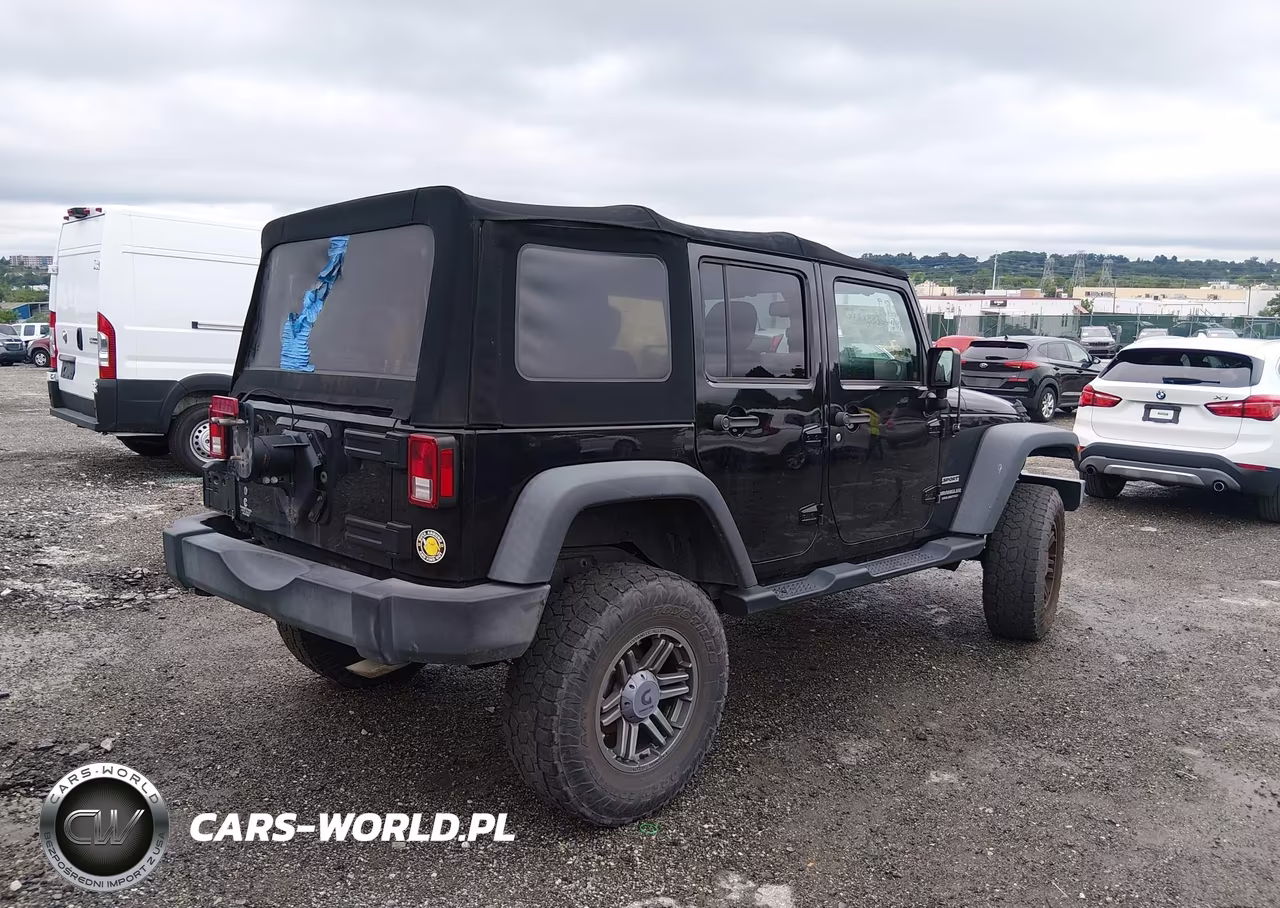 2017 Jeep Wrangler Unlimited Sport VIN:1C4BJWDG8HL512874 - 4