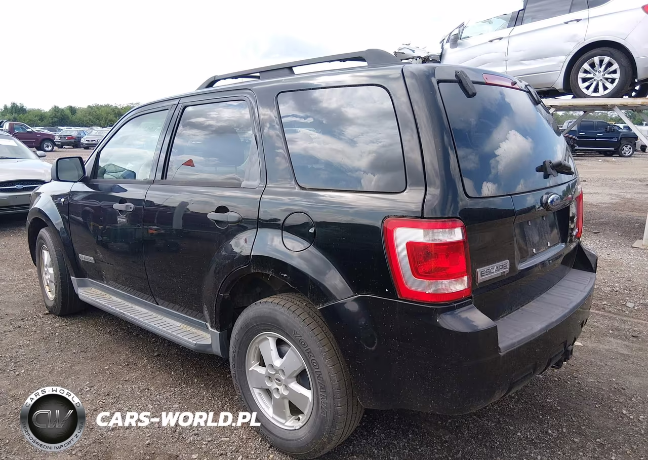 2008 Ford Escape Xlt VIN:1FMCU93128KA65776 - 3