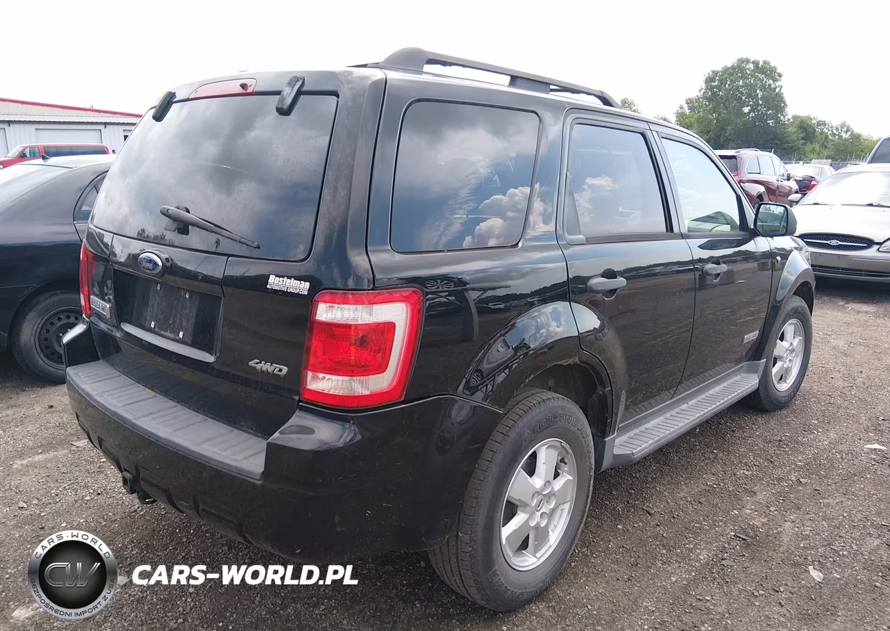 2008 Ford Escape Xlt VIN:1FMCU93128KA65776 - 4