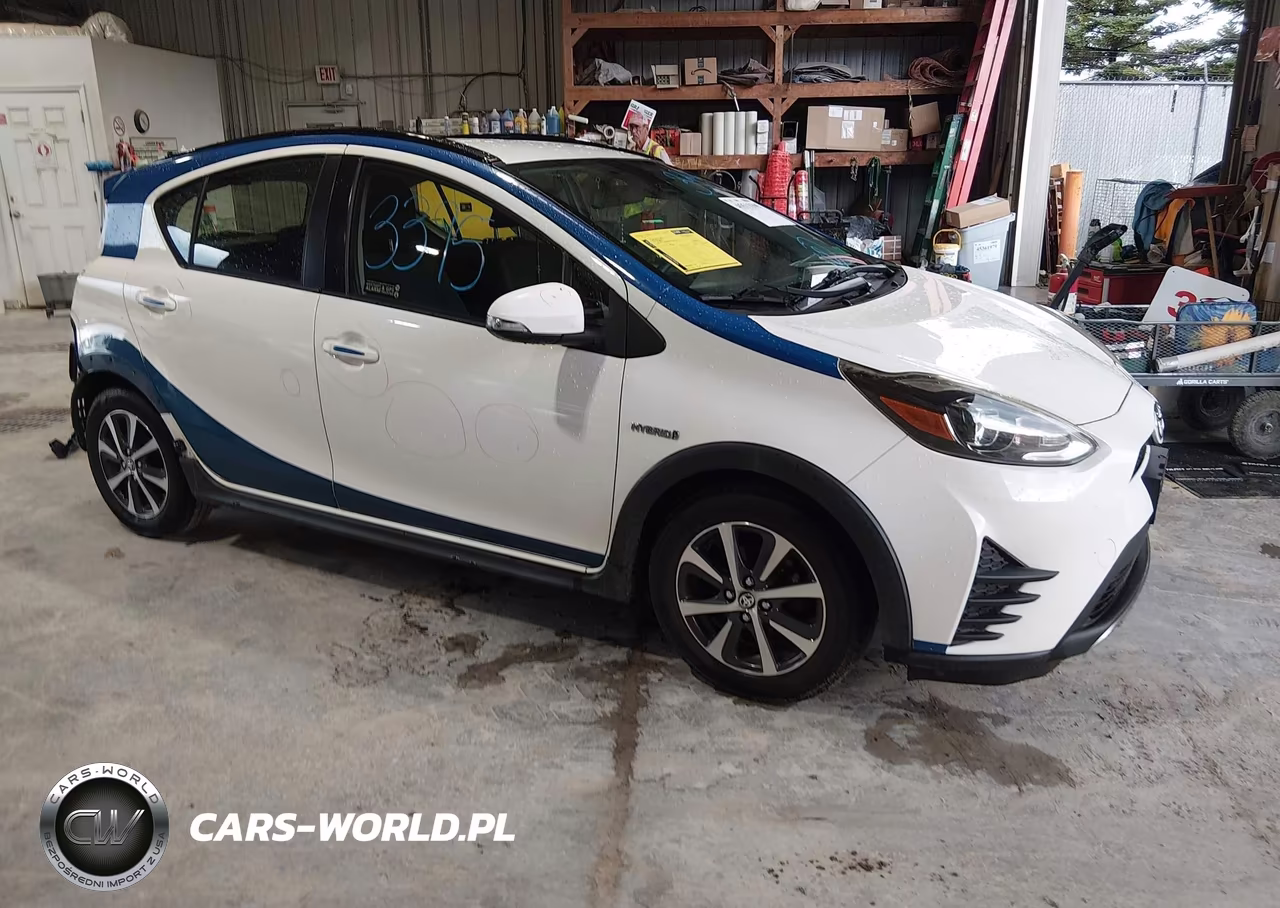 2018 Toyota Prius C Two